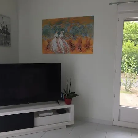 度假居 Maison Independante Avec Terrasse, Jardin Et Petit Dejeuner Saint-Parres-aux-Tertres